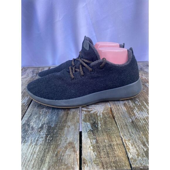 Allbirds Merino Wool Runners Men’s Sz 10 Charcoal Gray Sneakers Lace-Up Comfort